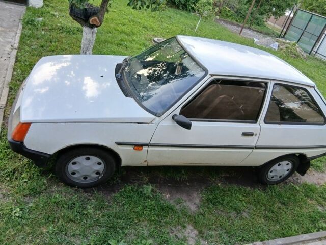 Белый ЗАЗ 1102 Таврия, объемом двигателя 0 л и пробегом 120 тыс. км за 531 $, фото 5 на Automoto.ua
