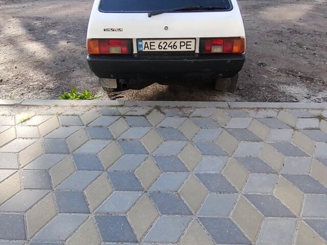 Белый ЗАЗ 1102 Таврия, объемом двигателя 1.2 л и пробегом 300 тыс. км за 547 $, фото 1 на Automoto.ua
