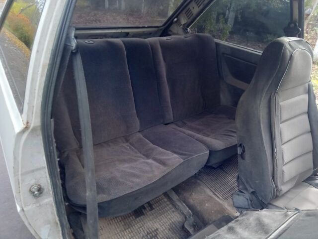 Белый ЗАЗ 1102 Таврия, объемом двигателя 1.1 л и пробегом 112 тыс. км за 450 $, фото 5 на Automoto.ua