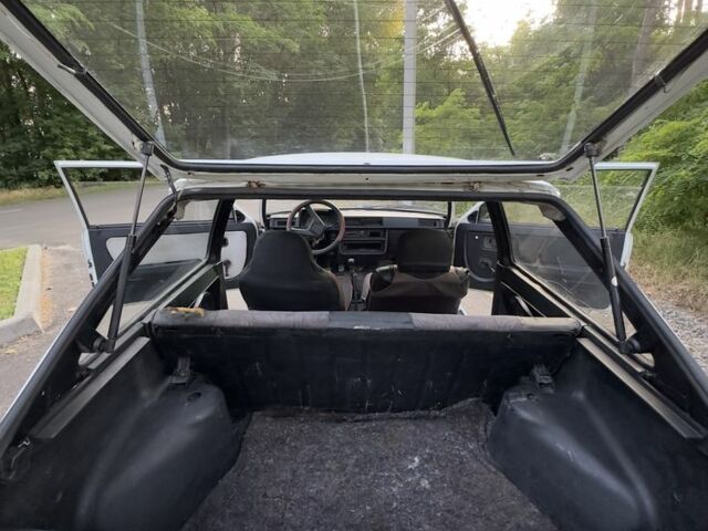 Білий ЗАЗ 1102 Таврія, об'ємом двигуна 1.2 л та пробігом 50 тис. км за 20000 $, фото 3 на Automoto.ua