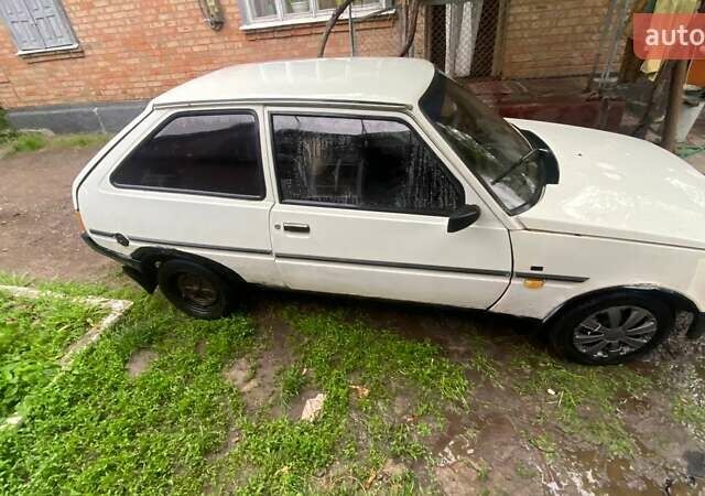 Белый ЗАЗ 1102 Таврия, объемом двигателя 1.09 л и пробегом 30 тыс. км за 400 $, фото 2 на Automoto.ua