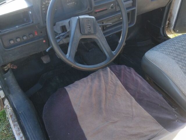 Белый ЗАЗ 1102 Таврия, объемом двигателя 1 л и пробегом 1 тыс. км за 297 $, фото 1 на Automoto.ua