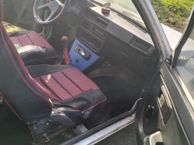 Белый ЗАЗ 1102 Таврия, объемом двигателя 1.1 л и пробегом 83 тыс. км за 750 $, фото 4 на Automoto.ua