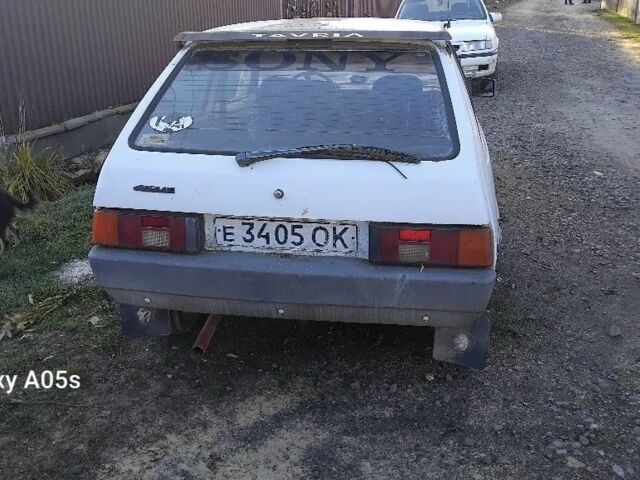 Білий ЗАЗ 1102 Таврія, об'ємом двигуна 1.2 л та пробігом 300 тис. км за 200 $, фото 2 на Automoto.ua