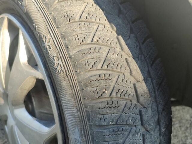 Белый ЗАЗ 1102 Таврия, объемом двигателя 1.1 л и пробегом 300 тыс. км за 554 $, фото 3 на Automoto.ua