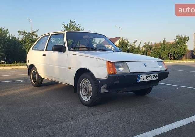 Белый ЗАЗ 1102 Таврия, объемом двигателя 1.1 л и пробегом 51 тыс. км за 1000 $, фото 1 на Automoto.ua