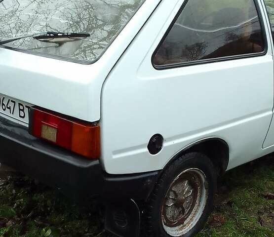 Белый ЗАЗ 1102 Таврия, объемом двигателя 1.1 л и пробегом 87 тыс. км за 380 $, фото 2 на Automoto.ua
