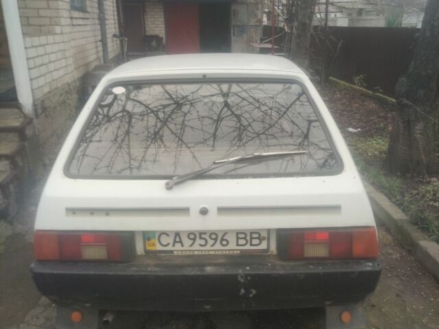 Белый ЗАЗ 1102 Таврия, объемом двигателя 1.1 л и пробегом 100 тыс. км за 475 $, фото 8 на Automoto.ua