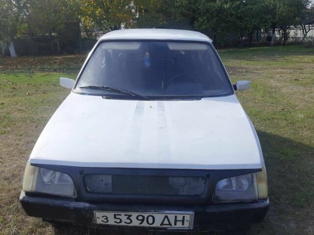 Білий ЗАЗ 1102 Таврія, об'ємом двигуна 1.2 л та пробігом 234 тис. км за 350 $, фото 5 на Automoto.ua