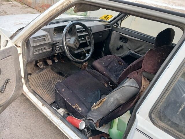 Білий ЗАЗ 1102 Таврія, об'ємом двигуна 1.1 л та пробігом 88 тис. км за 13000 $, фото 2 на Automoto.ua