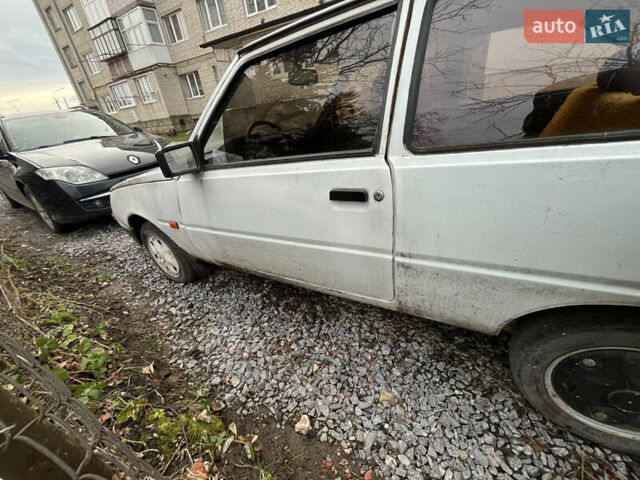 Білий ЗАЗ 1102 Таврія, об'ємом двигуна 1.1 л та пробігом 111 тис. км за 311 $, фото 5 на Automoto.ua