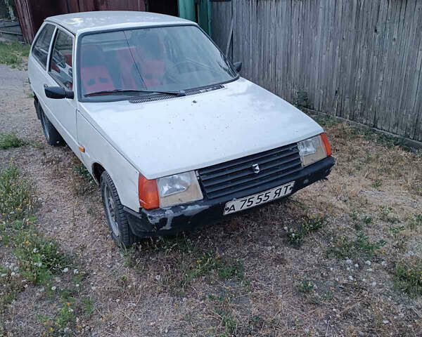 Белый ЗАЗ 1102 Таврия, объемом двигателя 0 л и пробегом 98 тыс. км за 680 $, фото 1 на Automoto.ua