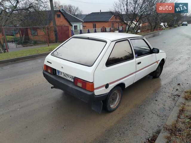 Білий ЗАЗ 1102 Таврія, об'ємом двигуна 1.09 л та пробігом 90 тис. км за 750 $, фото 7 на Automoto.ua