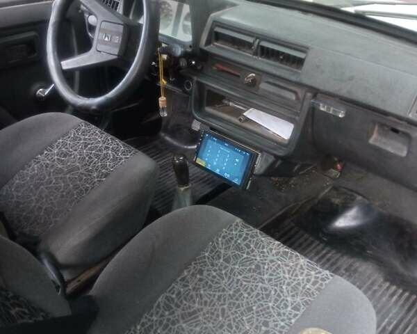 Білий ЗАЗ 1102 Таврія, об'ємом двигуна 1.1 л та пробігом 250 тис. км за 614 $, фото 2 на Automoto.ua