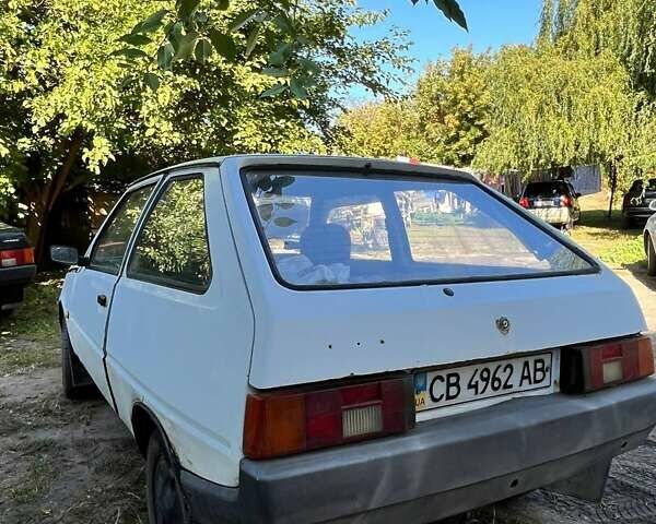 Белый ЗАЗ 1102 Таврия, объемом двигателя 1.1 л и пробегом 200 тыс. км за 350 $, фото 11 на Automoto.ua