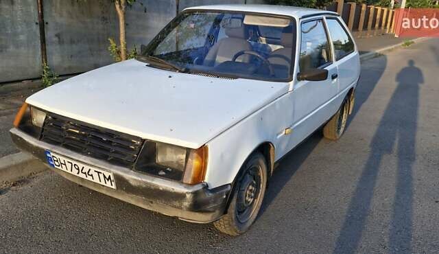 Белый ЗАЗ 1102 Таврия, объемом двигателя 1.1 л и пробегом 65 тыс. км за 730 $, фото 9 на Automoto.ua