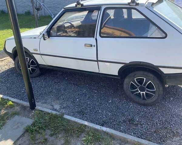 Белый ЗАЗ 1102 Таврия, объемом двигателя 0 л и пробегом 250 тыс. км за 550 $, фото 13 на Automoto.ua