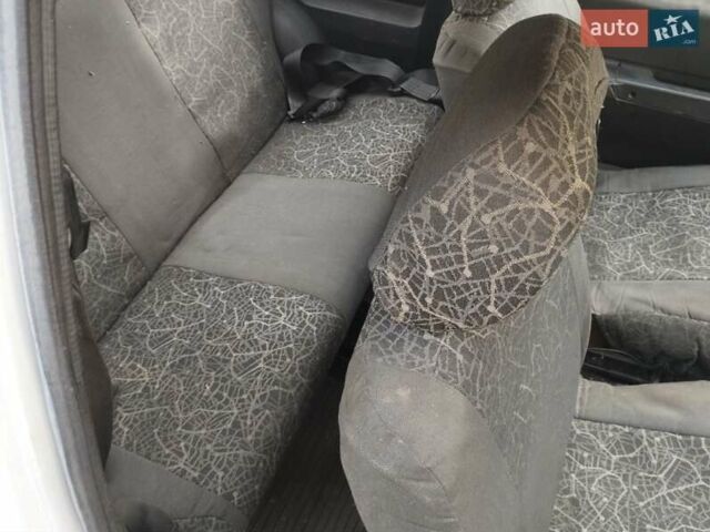 Белый ЗАЗ 1102 Таврия, объемом двигателя 1.2 л и пробегом 100 тыс. км за 700 $, фото 5 на Automoto.ua