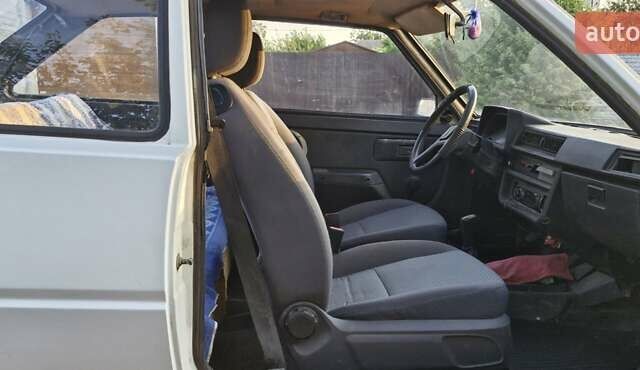 Белый ЗАЗ 1102 Таврия, объемом двигателя 1.1 л и пробегом 65 тыс. км за 730 $, фото 4 на Automoto.ua