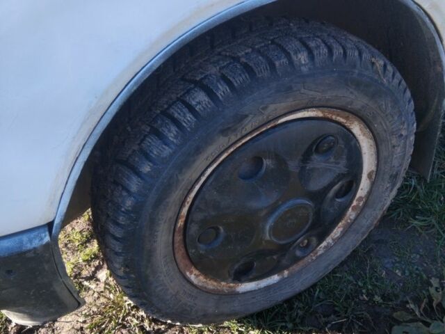 Белый ЗАЗ 1102 Таврия, объемом двигателя 1 л и пробегом 1 тыс. км за 297 $, фото 3 на Automoto.ua