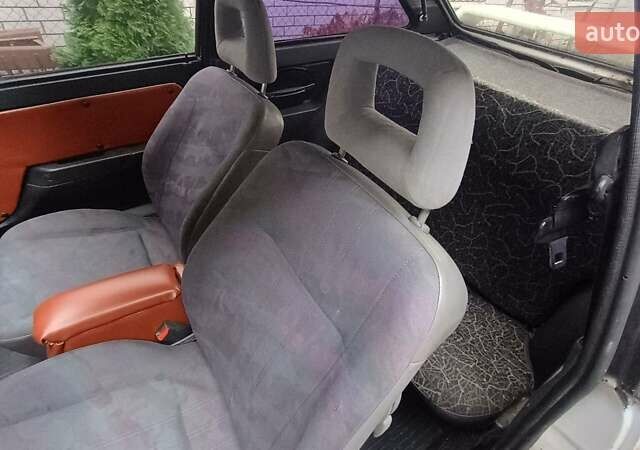 Белый ЗАЗ 1102 Таврия, объемом двигателя 1.09 л и пробегом 200 тыс. км за 1186 $, фото 3 на Automoto.ua