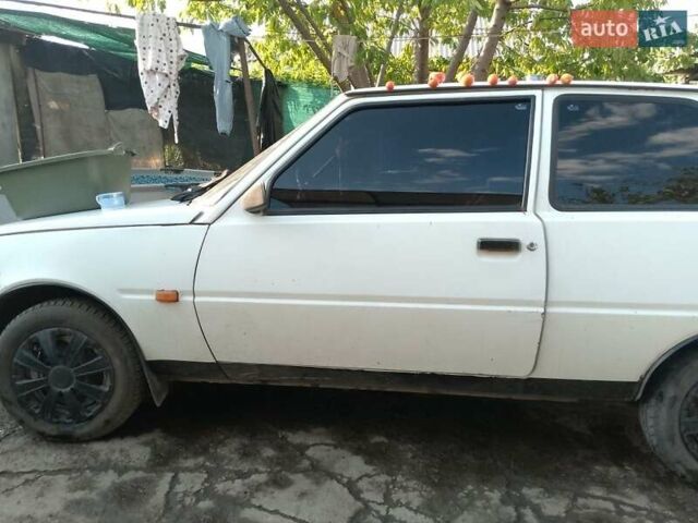 Белый ЗАЗ 1102 Таврия, объемом двигателя 1.1 л и пробегом 1000 тыс. км за 834 $, фото 1 на Automoto.ua