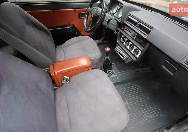 Белый ЗАЗ 1102 Таврия, объемом двигателя 1.09 л и пробегом 200 тыс. км за 1186 $, фото 1 на Automoto.ua