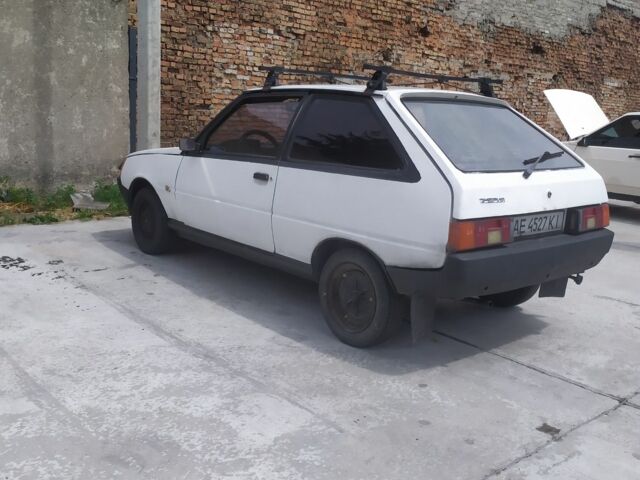 Белый ЗАЗ 1102 Таврия, объемом двигателя 1.1 л и пробегом 120 тыс. км за 600 $, фото 1 на Automoto.ua