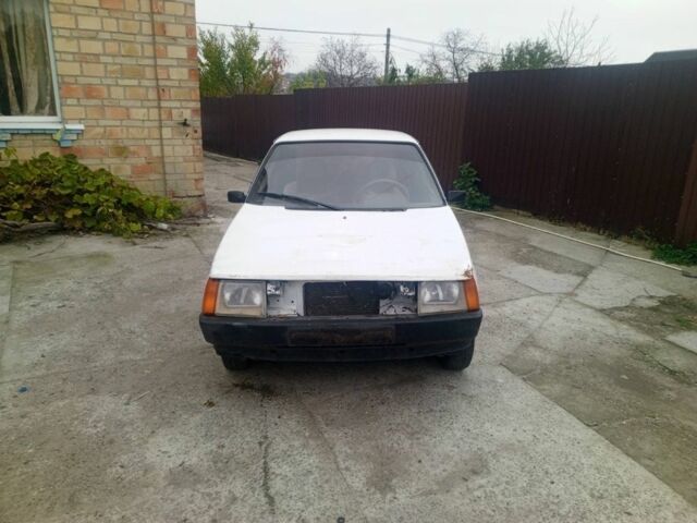 Білий ЗАЗ 1102 Таврія, об'ємом двигуна 0 л та пробігом 100 тис. км за 309 $, фото 2 на Automoto.ua