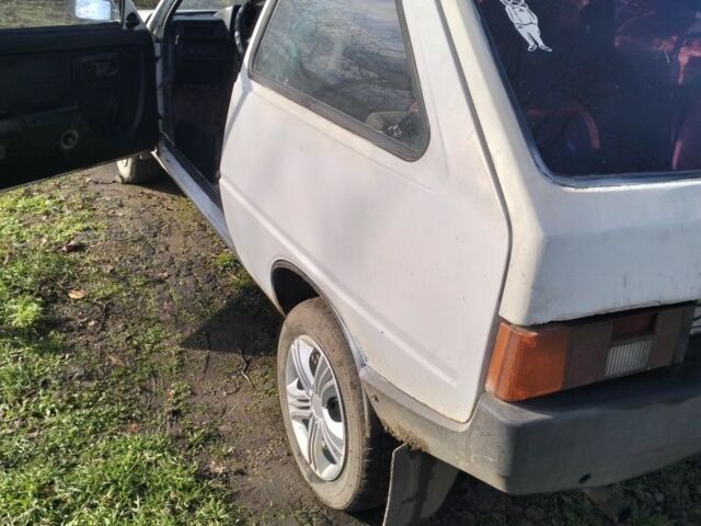 Белый ЗАЗ 1102 Таврия, объемом двигателя 1.1 л и пробегом 83 тыс. км за 750 $, фото 2 на Automoto.ua