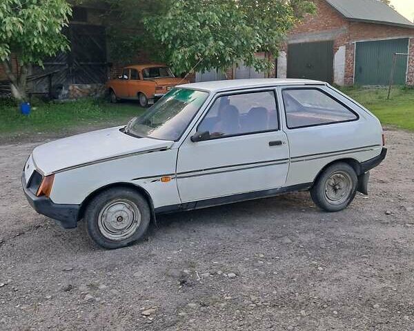 Белый ЗАЗ 1102 Таврия, объемом двигателя 1.1 л и пробегом 177 тыс. км за 250 $, фото 8 на Automoto.ua