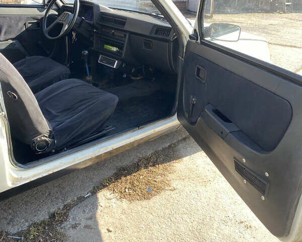 Білий ЗАЗ 1102 Таврія, об'ємом двигуна 1.1 л та пробігом 75 тис. км за 950 $, фото 11 на Automoto.ua