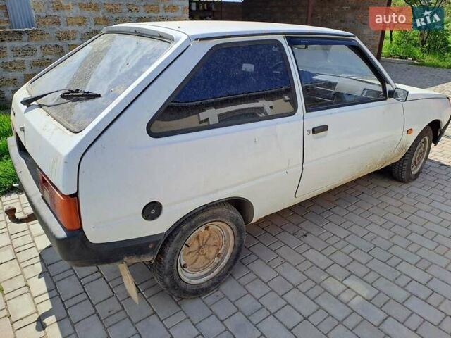 Белый ЗАЗ 1102 Таврия, объемом двигателя 1.1 л и пробегом 97 тыс. км за 800 $, фото 1 на Automoto.ua