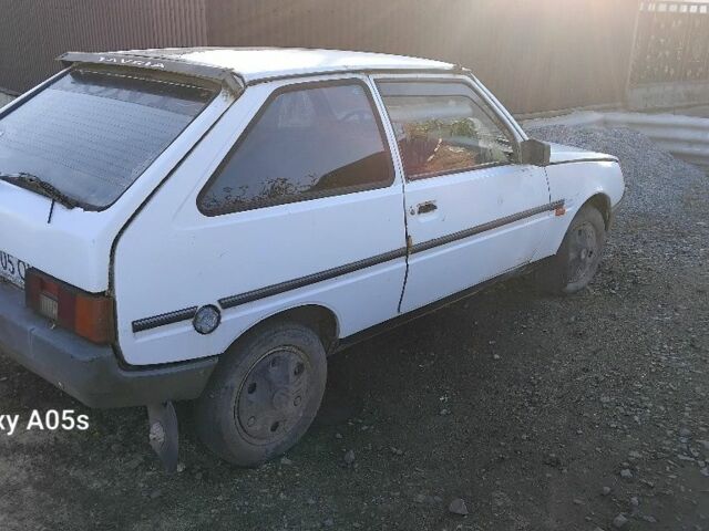 Білий ЗАЗ 1102 Таврія, об'ємом двигуна 1.2 л та пробігом 300 тис. км за 200 $, фото 1 на Automoto.ua