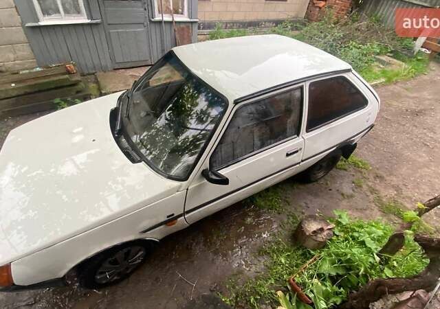 Белый ЗАЗ 1102 Таврия, объемом двигателя 1.09 л и пробегом 30 тыс. км за 400 $, фото 1 на Automoto.ua