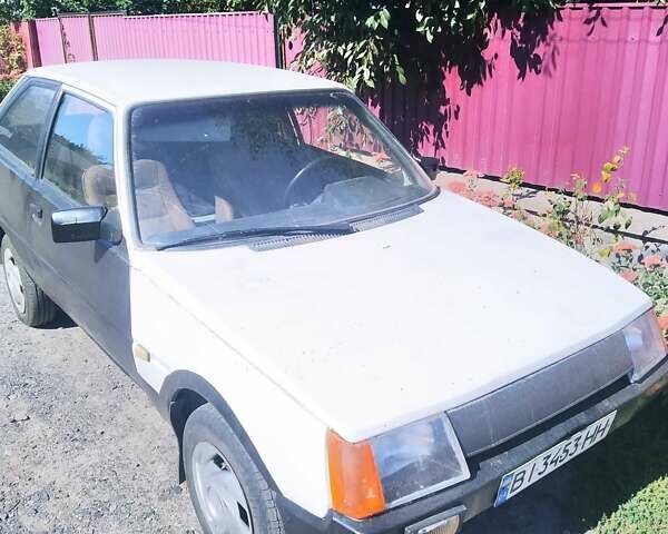 Белый ЗАЗ 1102 Таврия, объемом двигателя 1.1 л и пробегом 130 тыс. км за 623 $, фото 1 на Automoto.ua