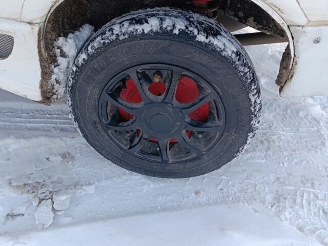 Білий ЗАЗ 1102 Таврія, об'ємом двигуна 1.2 л та пробігом 200 тис. км за 750 $, фото 4 на Automoto.ua