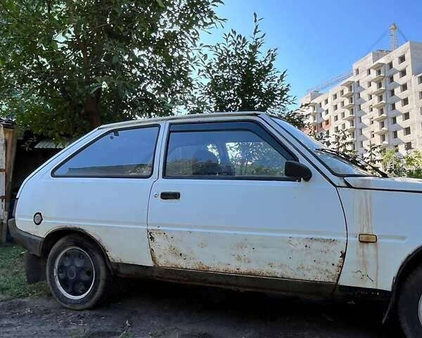 Белый ЗАЗ 1102 Таврия, объемом двигателя 1.1 л и пробегом 200 тыс. км за 350 $, фото 25 на Automoto.ua