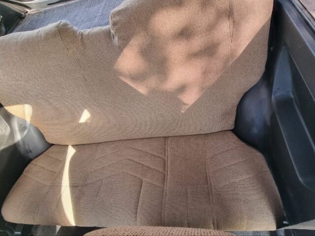 Белый ЗАЗ 1102 Таврия, объемом двигателя 1.1 л и пробегом 150 тыс. км за 750 $, фото 9 на Automoto.ua