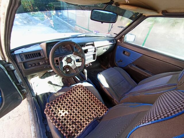 Белый ЗАЗ 1102 Таврия, объемом двигателя 0 л и пробегом 150 тыс. км за 300 $, фото 5 на Automoto.ua