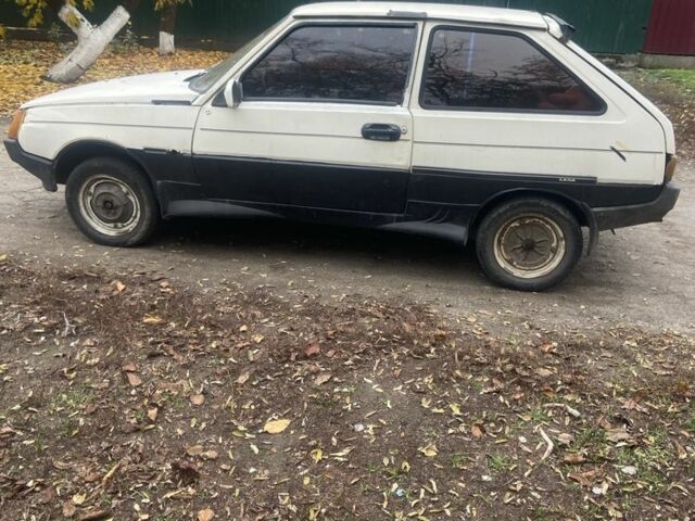 Белый ЗАЗ 1102 Таврия, объемом двигателя 1.1 л и пробегом 3 тыс. км за 596 $, фото 1 на Automoto.ua