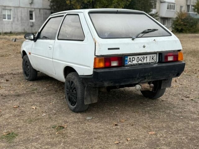 Белый ЗАЗ 1102 Таврия, объемом двигателя 1.1 л и пробегом 180 тыс. км за 504 $, фото 3 на Automoto.ua