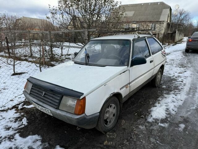 Білий ЗАЗ 1102 Таврія, об'ємом двигуна 1.1 л та пробігом 58 тис. км за 500 $, фото 2 на Automoto.ua