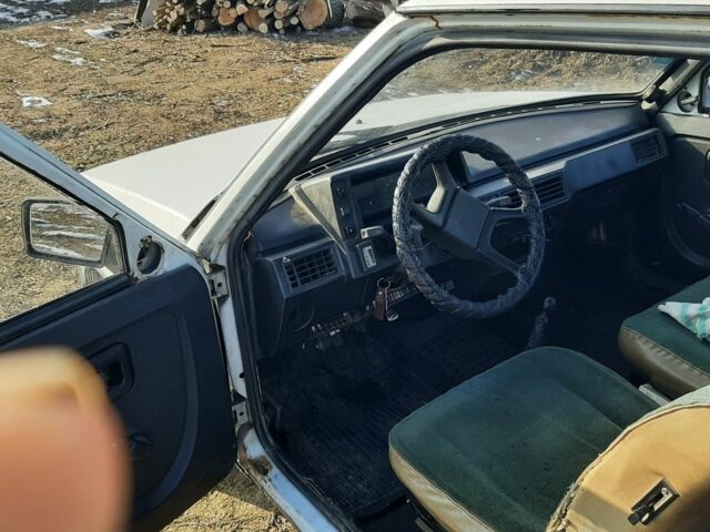 Белый ЗАЗ 1102 Таврия, объемом двигателя 0 л и пробегом 99 тыс. км за 404 $, фото 2 на Automoto.ua