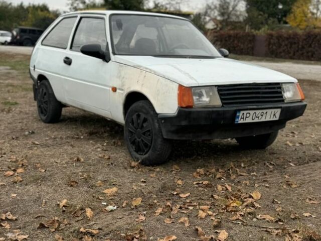 Белый ЗАЗ 1102 Таврия, объемом двигателя 1.1 л и пробегом 180 тыс. км за 504 $, фото 1 на Automoto.ua