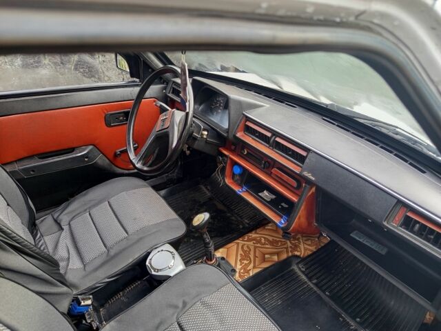 Белый ЗАЗ 1102 Таврия, объемом двигателя 1 л и пробегом 1 тыс. км за 344 $, фото 4 на Automoto.ua