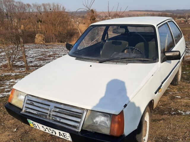 Белый ЗАЗ 1102 Таврия, объемом двигателя 0 л и пробегом 99 тыс. км за 404 $, фото 3 на Automoto.ua