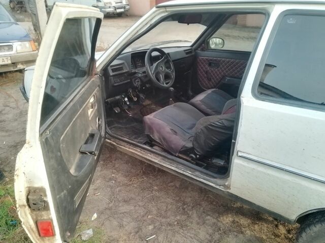 Белый ЗАЗ 1102 Таврия, объемом двигателя 0 л и пробегом 3 тыс. км за 390 $, фото 5 на Automoto.ua