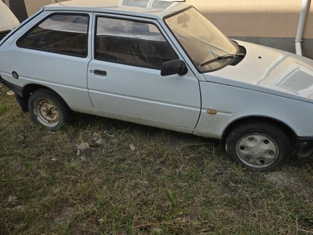 Белый ЗАЗ 1102 Таврия, объемом двигателя 0 л и пробегом 250 тыс. км за 800 $, фото 1 на Automoto.ua