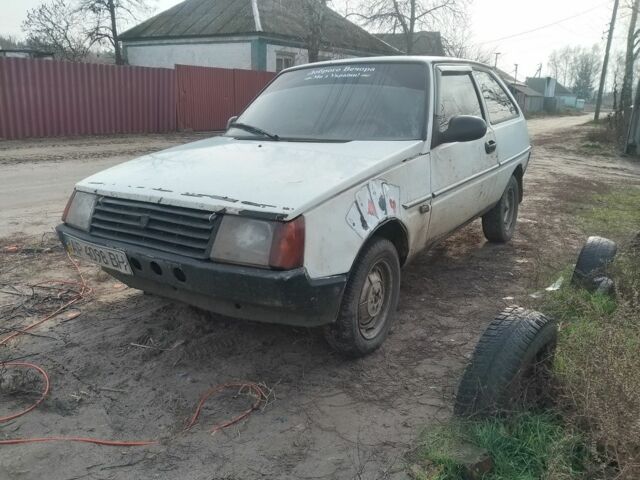 Белый ЗАЗ 1102 Таврия, объемом двигателя 0 л и пробегом 3 тыс. км за 390 $, фото 1 на Automoto.ua